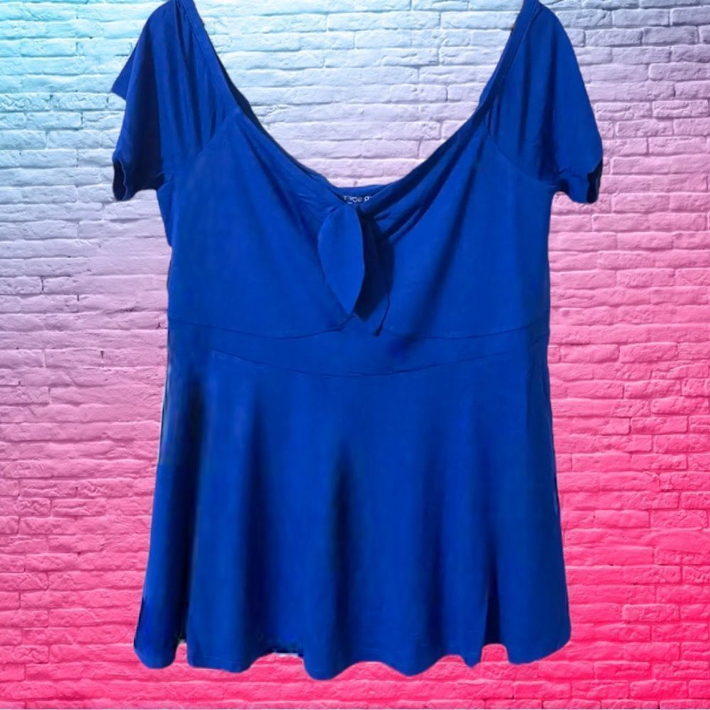 Torrid Blue Babydoll Super Soft Tie-Front Off-Shoulder Top NWT - Picture 4 of 15